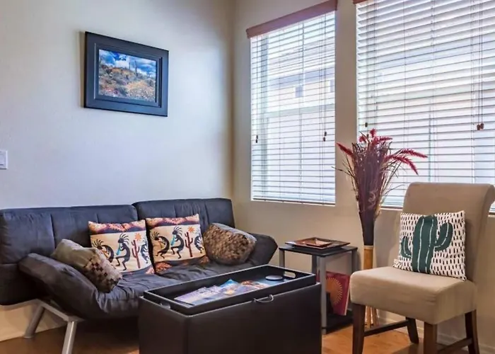 Sunset Views From Your North Phoenix Condo
