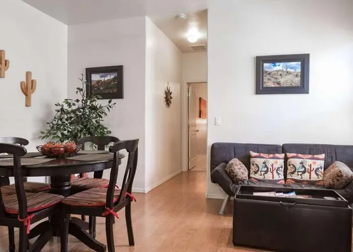 Sunset Views From Your North Phoenix Condo