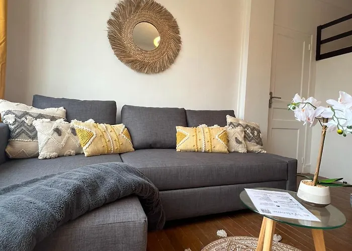Paris-Montrouge Magnifique Studio Appartement De 35M2 - Tres Cosy Pour 1 A 6 Personnes Refait A Neuf - Entire Apartment Luxurious And Warm - Montrouge Paris 14Eme - Proche Aeroport Orly & Parc Expositions Porte De Versailles Free Wifi Gratuit