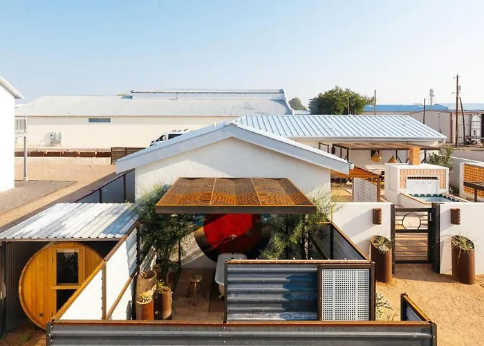 Industrial Artist Loft At Iconic Property
