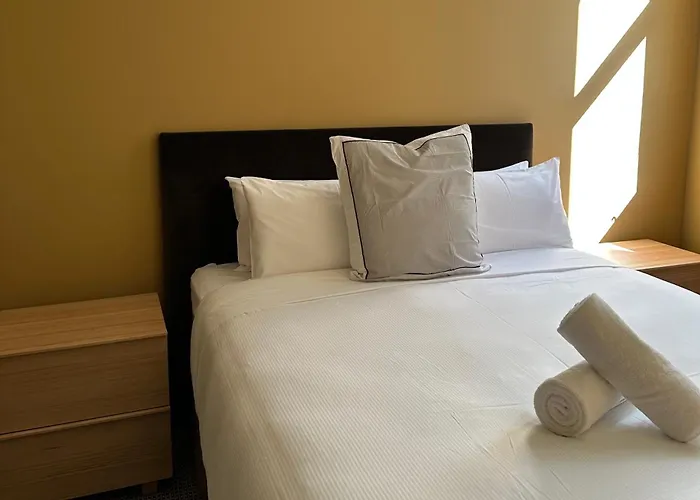 New Luxury Cbd Apartments