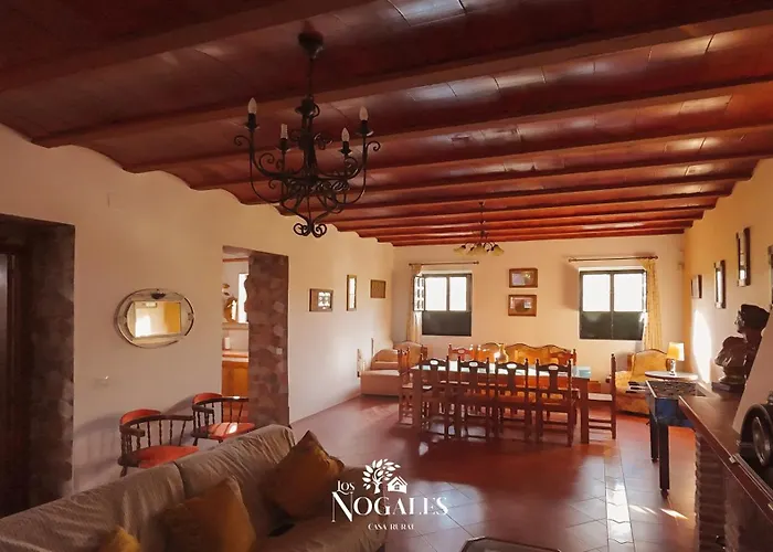 Los Nogales Casa Rural