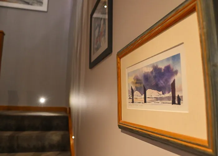 Aurora - Self Catering, Kirkwall, Quiet Location With Luxury Hot Tub
