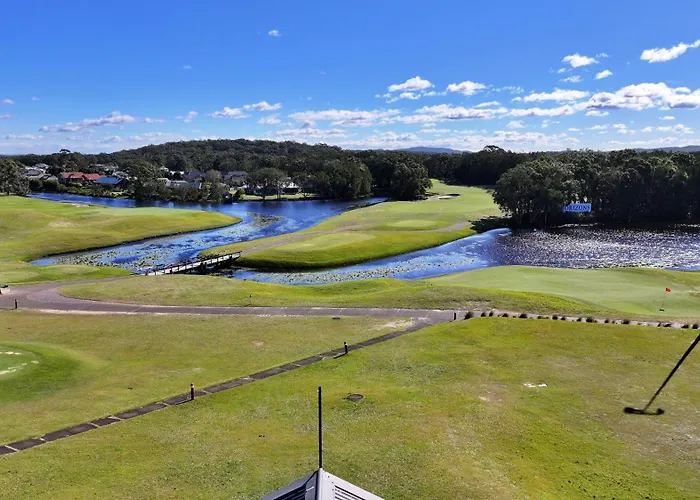 Perfect Weekend Getaway Plus Golf At Your Doorstep