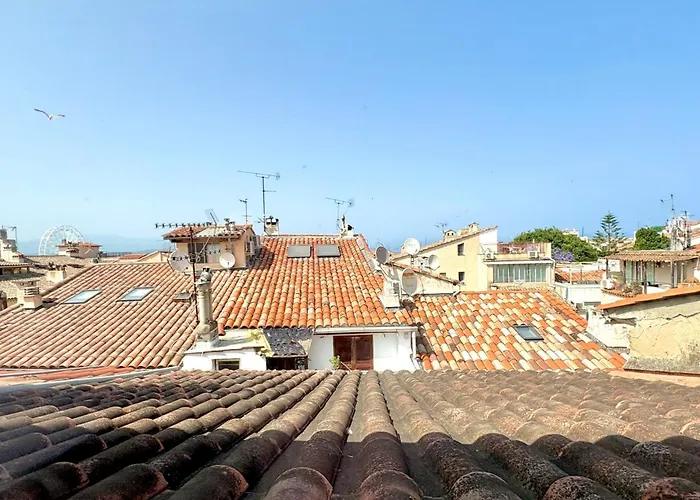 Appartements Climatises - Vieil Antibes