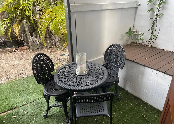 Kent Street Retreat