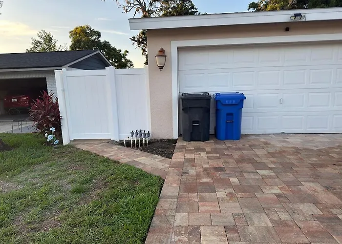 Central Apartment In Brandon Fl
