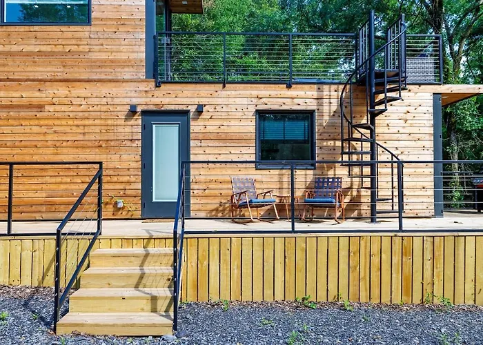 Whispering Firefly Escape Microcabin