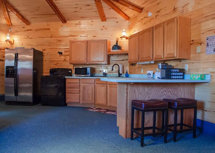 Bear Necessities Cabin, Mesa Verde Getaway