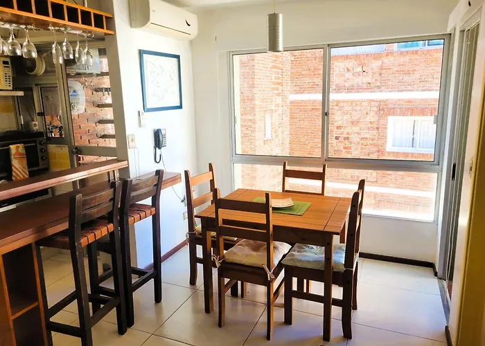 APARTAMENTO 1 DORMITORIO EN PUNTA DEL ESTE a 100 mts de PLAYA BRAVA