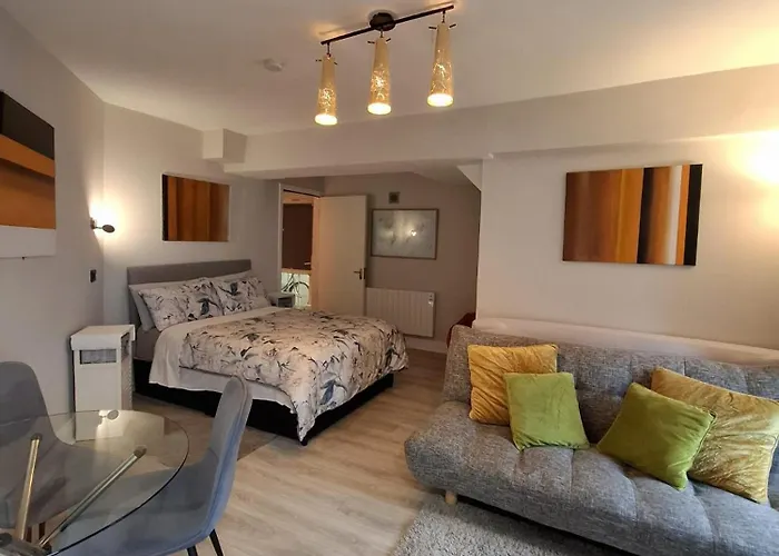 Mariners Rest One Bedroom Apartment In Innishannon Village