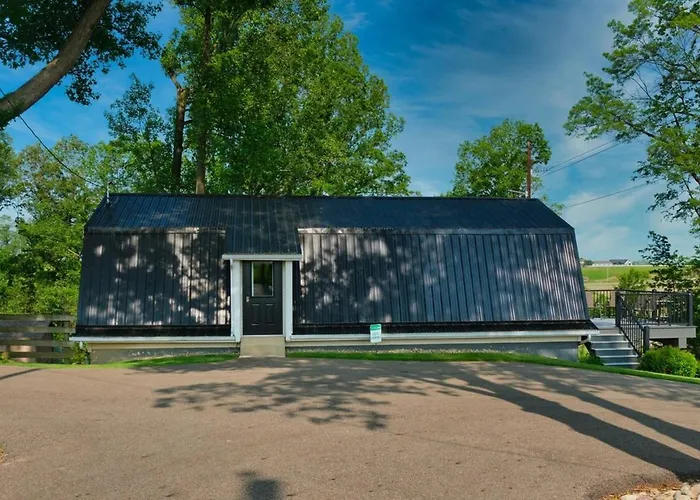 The Barn At Sharp Run-Modern Barn In The Heart Of Amish Country