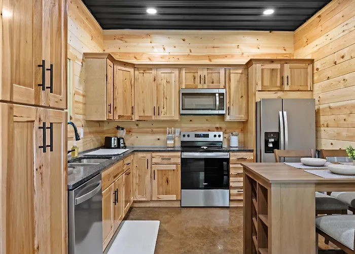 Pole Barn - Rustic 1Br Family Retreat With Open Views