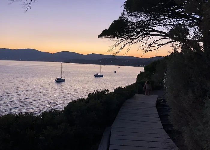 Picturesque Maison de pêcheur with view, 4 bedrooms