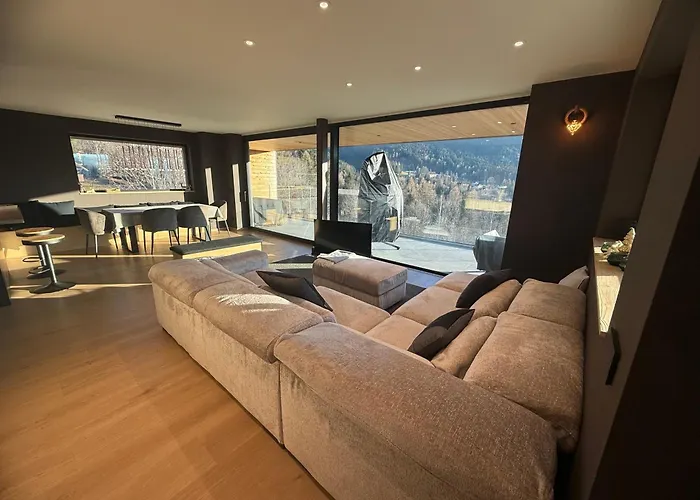 Glam Haus