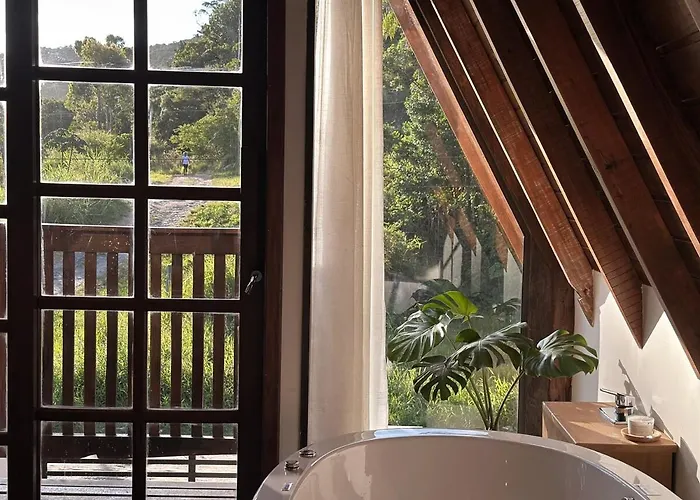 Cabana Com Hidro Na Natureza Em Mariscal 01