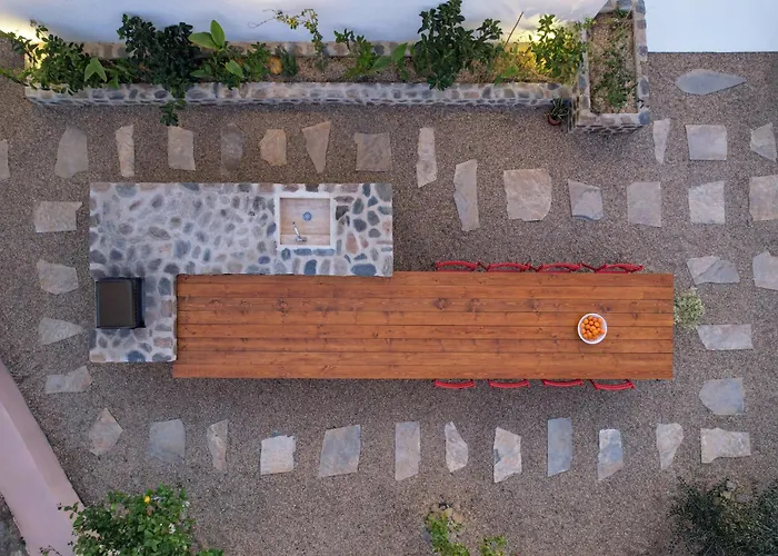 73 Yalikavak, Contemporary Version Of An Old Village House