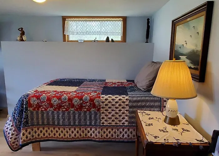 Pleasant Brook Cottage