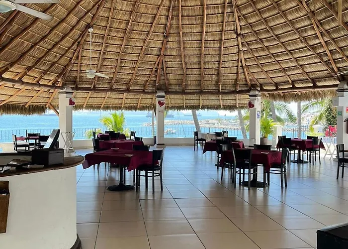Frente Al Mar, Comodo Y Familiar En Playasol Manzanillo