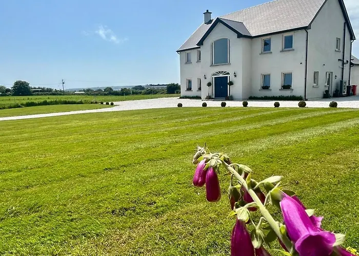 Eastbury House Near Garryvoe Hotel & Ballymaloe House