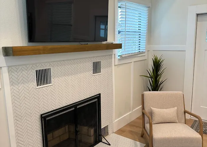 Mid-Century 1Bd House - Beach Gear - 5Min Walk To Beach