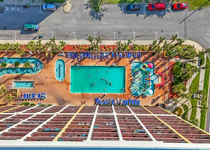 Cool Coast Ocean View Resort Studio