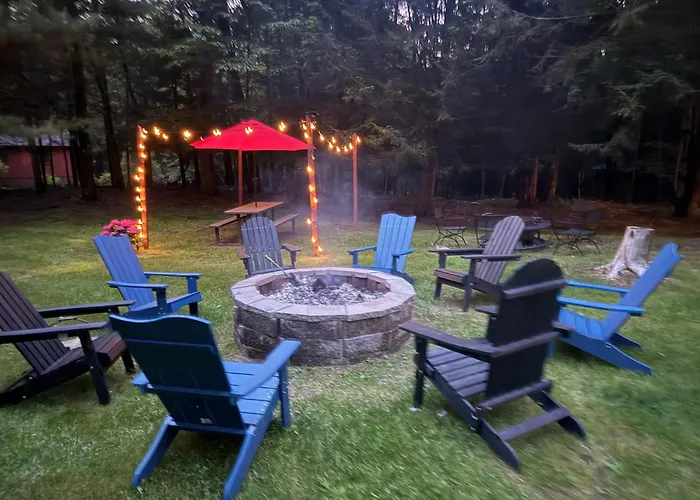 Bethel Escape Hot Tub 4 Beds Game Room And Fire Pit Fully Stocked Kitchen