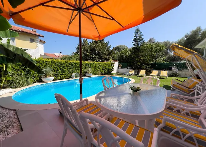 Villa Fontes
