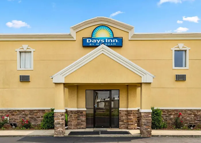 Days Inn By Wyndham Fort Wayne