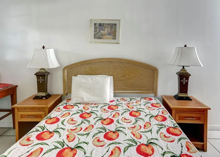 Richard'S Motel Studios