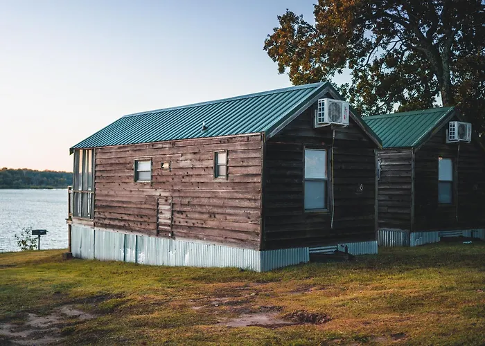 Lakeview Cedar Cabin - Whistle Stop - 2