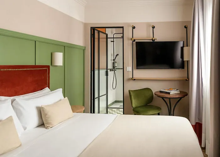 Honest Sevilla Hotel