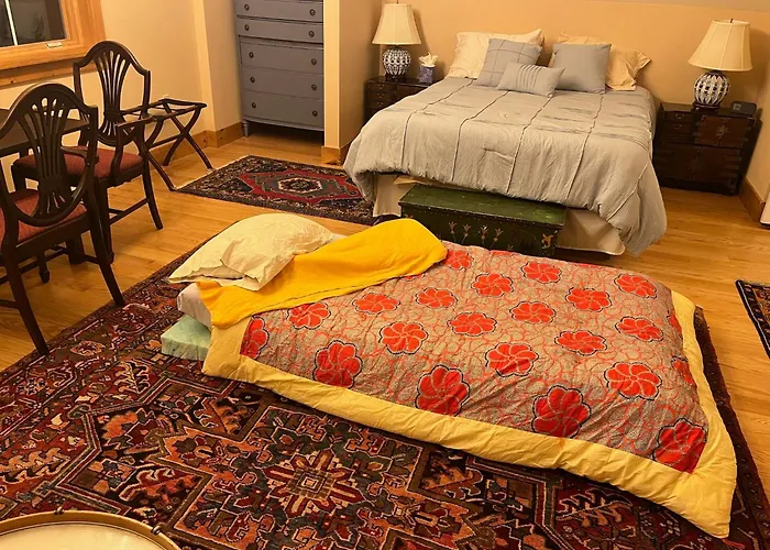 Shiraz House