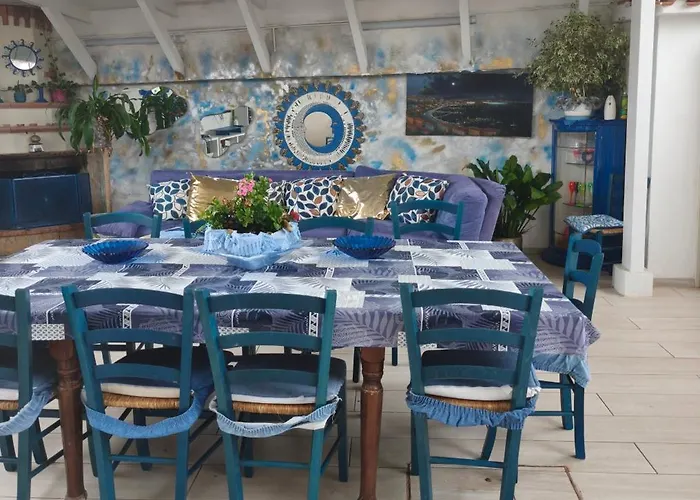 Annyhouse Via Litoranea 38