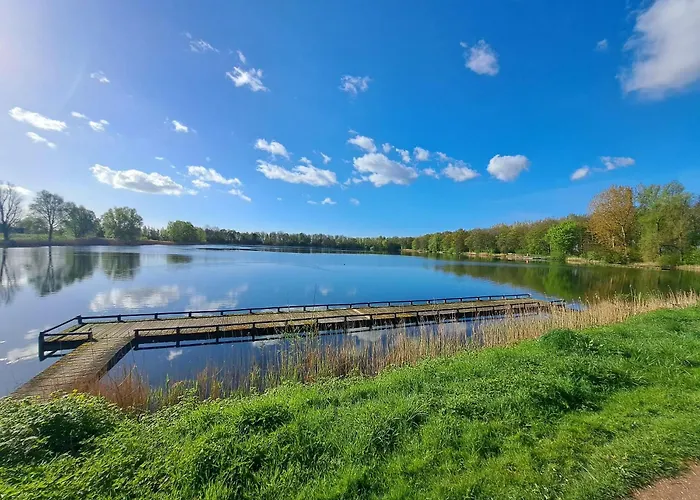 Fijn chalet vlakbij Zeeuwse kust, op familiepark VP047