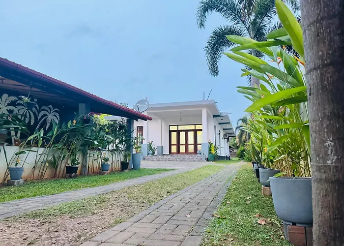 Negombo Signature Villa