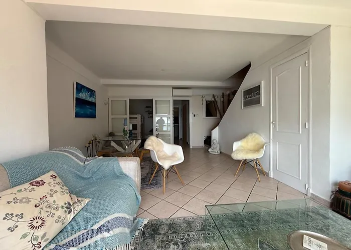 Bright House Sea View, Mediterranean Charm Les Issambres