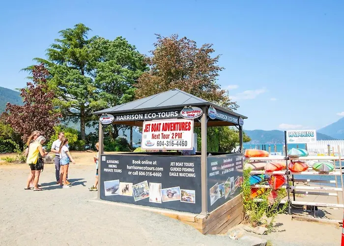Riverstail Retreat Pet-Friendly And Steps To The Lake