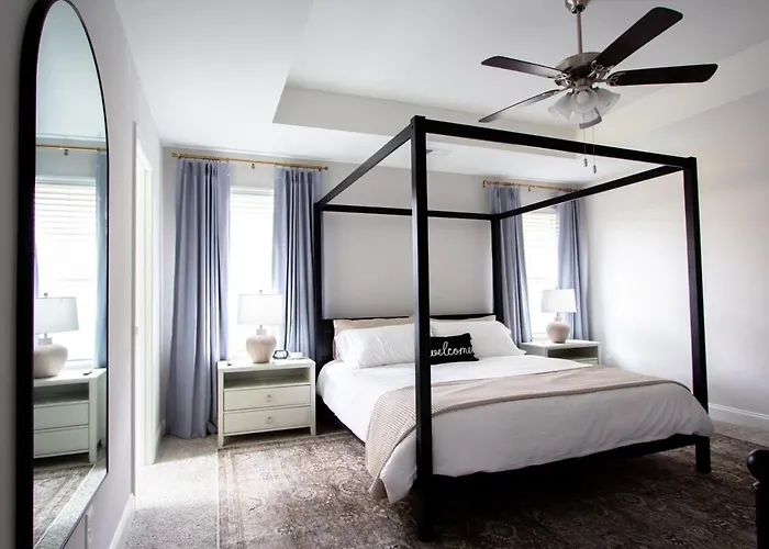 Luxury 5-Star Retreat - Family & Pet Friendly