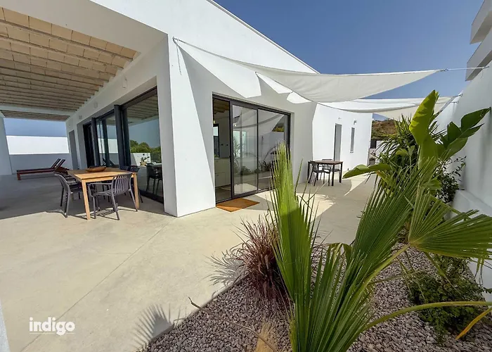 Villa Paz - Modern - Private Pool - Golf Views