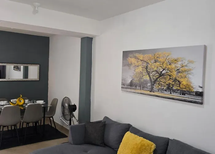 Casa Ebana