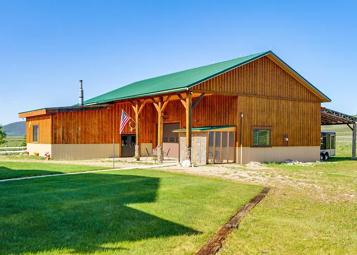 Studio Cabin W/ Mtn Views By The Green River!