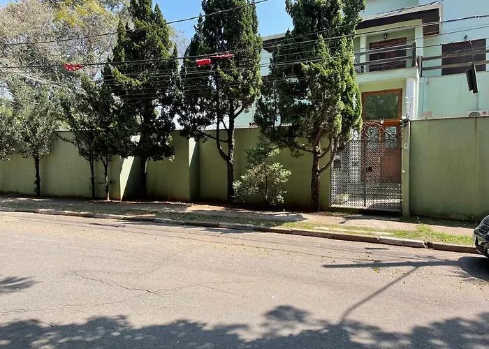 Suíte na Mansão Adalgisa Próximo Cidade de Deus, Pq dos Príncipes, USP, Golfe