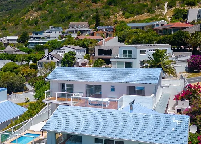 Puro - Boutique Villa Hotel & Lifestyle Retreat