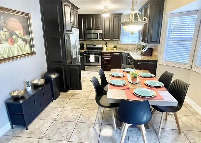 Rare To Find A Desert Jewel, West Side, 3 Bedrooms
