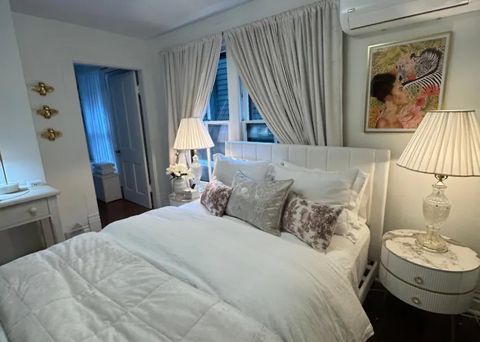 J And M On Capital Boutique Guesthouse