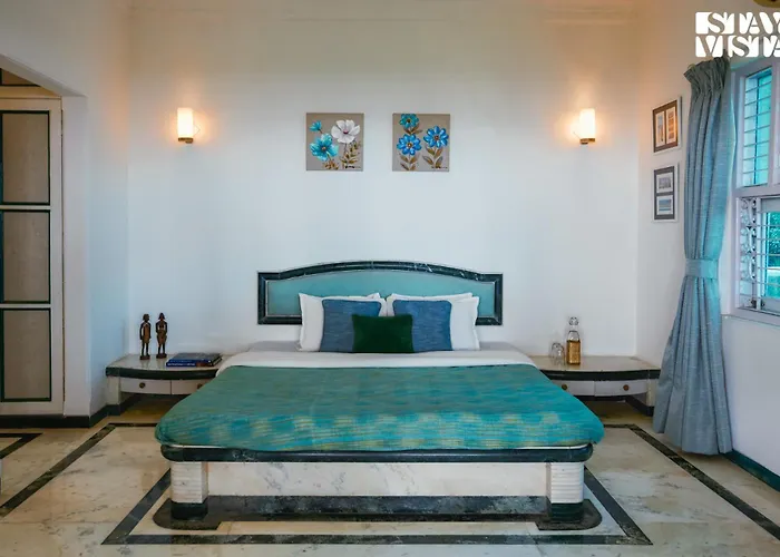 Stayvista'S Villa Bharat - Gorai - 3Bhk With Beach View & Bonfire