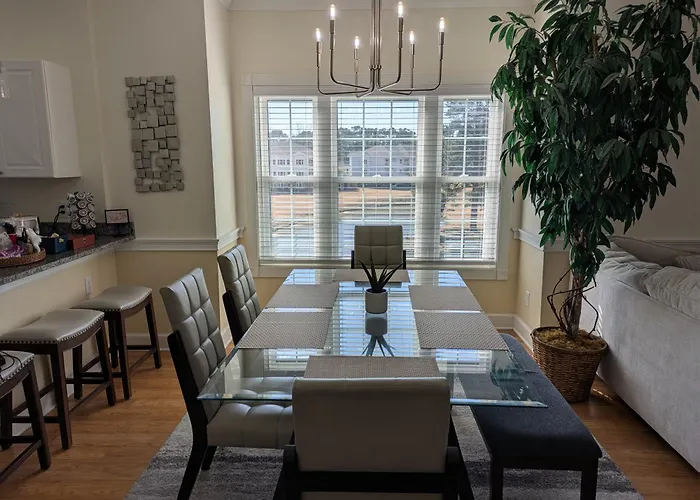 Beautiful 1500 S F 3 Bd - 2 Ba Condo Overlooking Stream And Golf Course