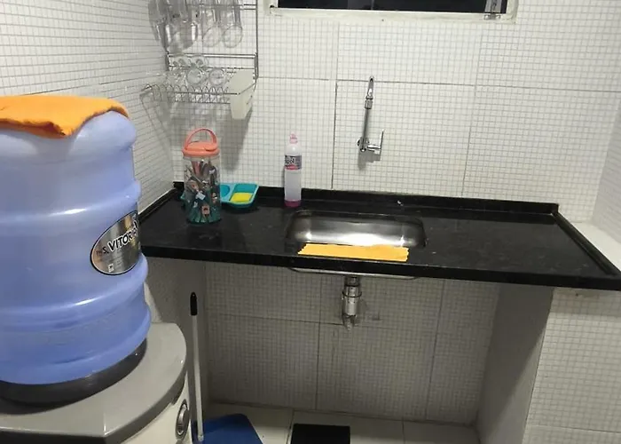 Quarto Duplo com cama extra, banheiro privativo e cozinha