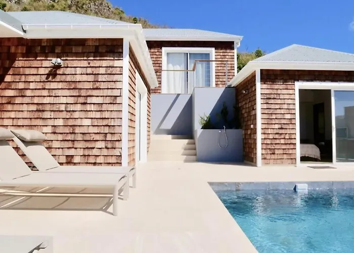 Heart Of Flammands Villa Offers Lovely Sea Views